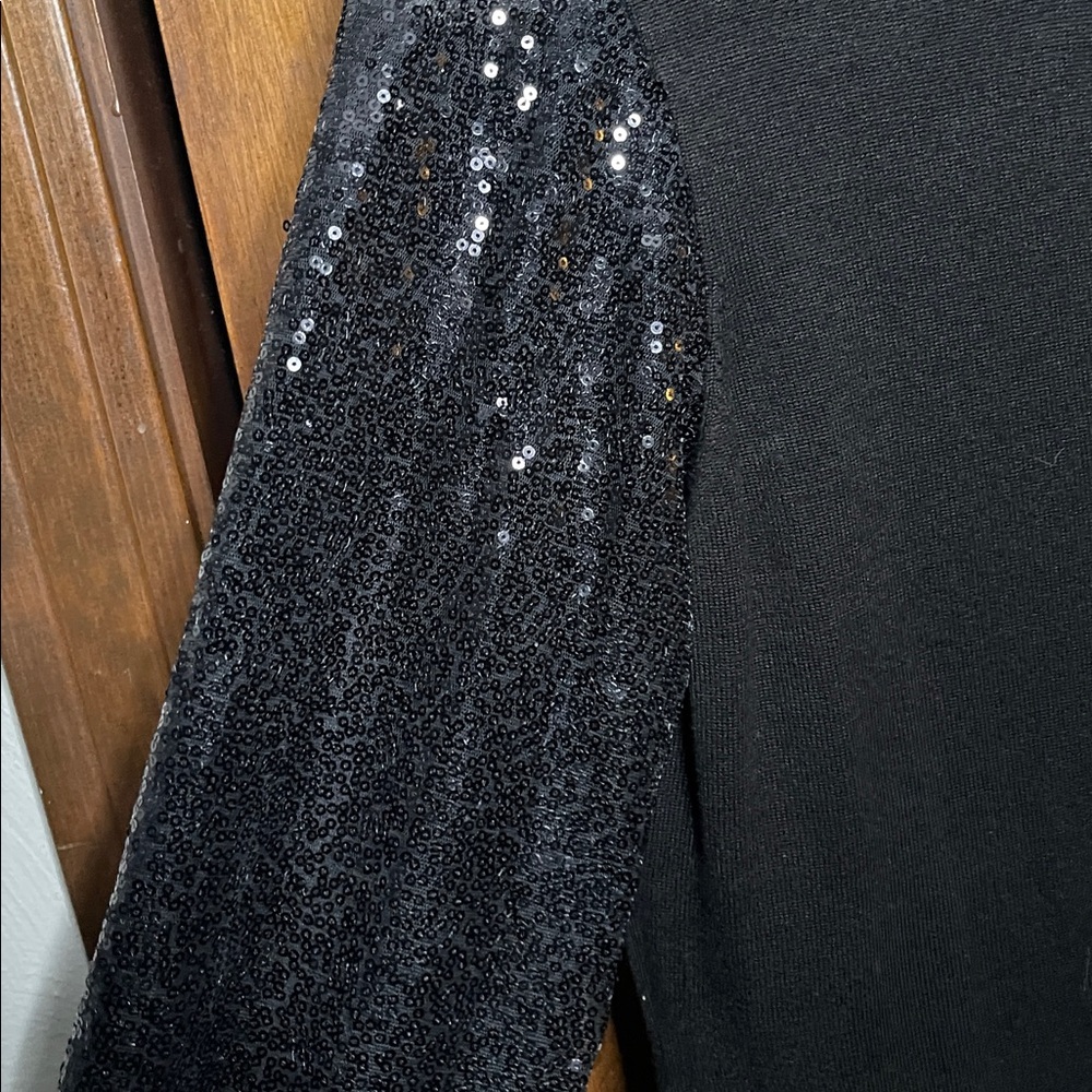 Jessica Howard Black Knit Dress with Sequin Sleeves Size Medium - Picture 3 of 3